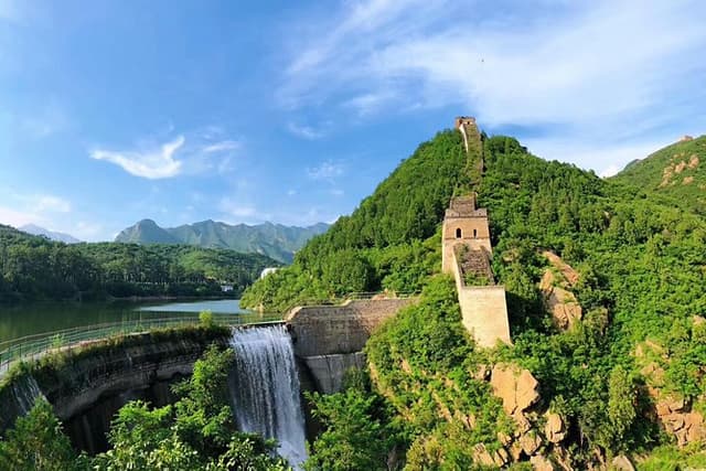 Beijing Forbidden City Skip-the-Line and Huanghuacheng Great Wall Private Tour