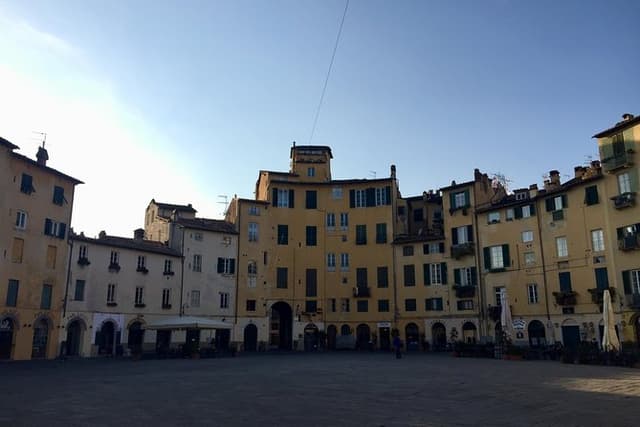 Discover Lucca’s Secrets on a Guided Walking Tour