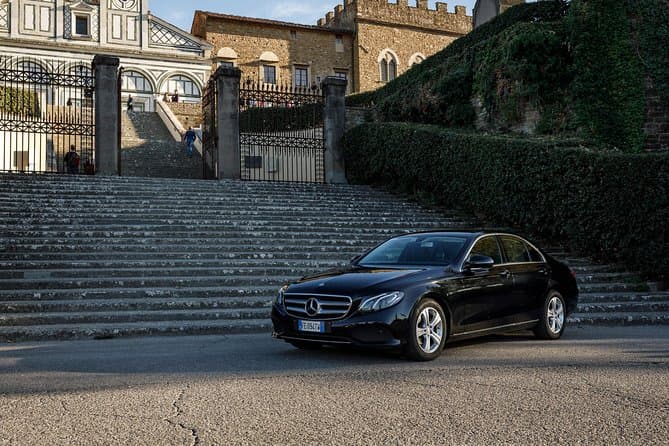 Private Transfers: Arrive in Style to Florence