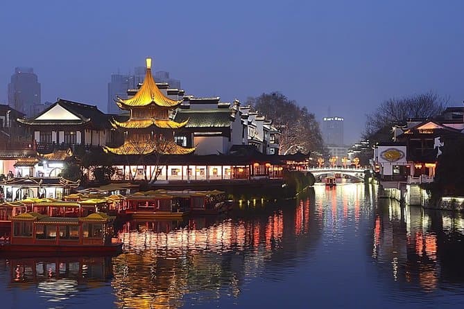 Best Qinhuai River Cruise Tours & Tickets