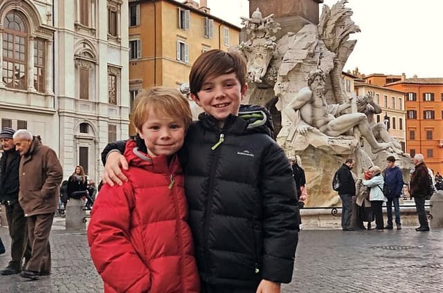Private Kid-Friendly Rome Highlights Tour by Alessandra w Spanish Steps & Trevi