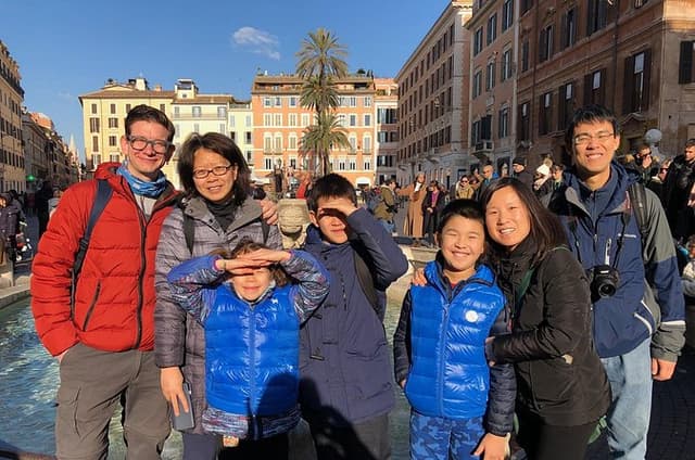 Rome Highlights Kid-Friendly Private Tour by Alessandra w Gelato