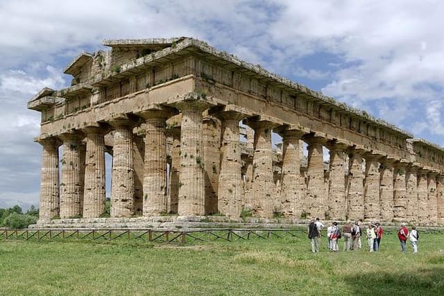 Private guided tour of Paestum and Buffalo Mozzarella farm lunch