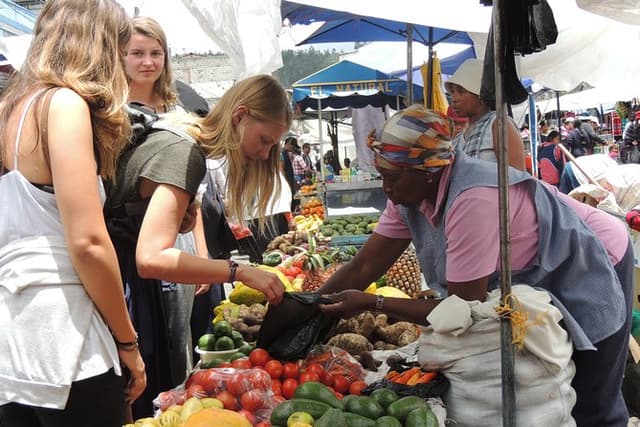 Otavalo Indian Market and Rose Farm Shared Tour
