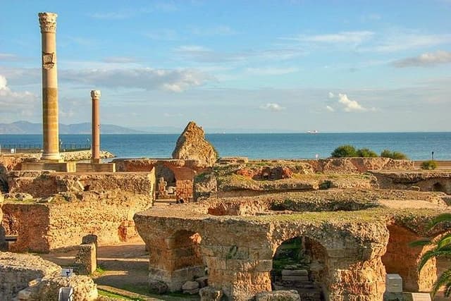 All the history ; Carthage and Bardo Museum
