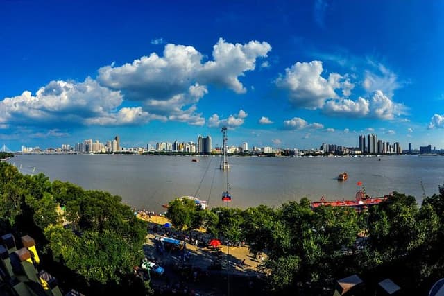 Private Day Tour of Classic Attractions in Harbin Summer and Fall
