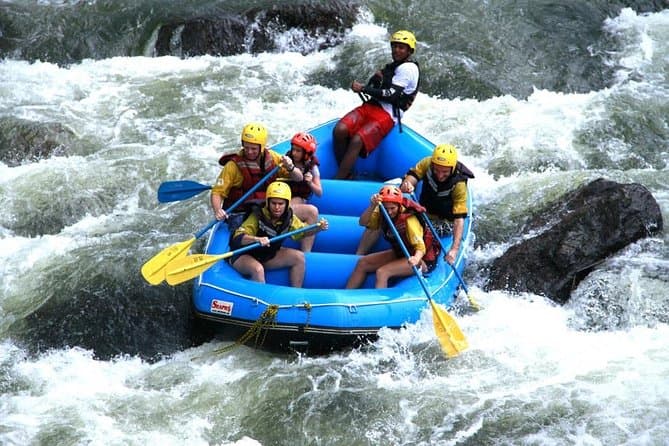 Colombo to Kitulgala Rapids: Thrill & Scenery