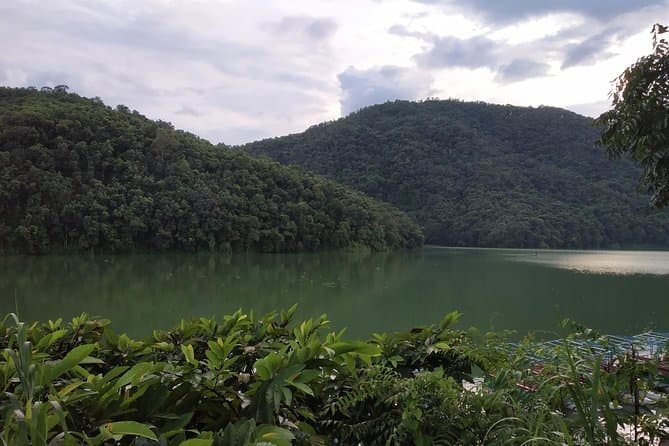 Best Fewa Lake Tours & Boat Rides