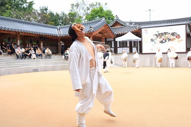 UNESCO folk village Andong tour including soju museum from Seoul by KTX train