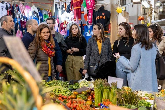 Authentic Le Cesarine Cooking & Market Tour in Perugia
