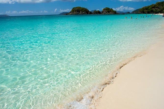 Trunk Bay Beach in St John Travel Guide