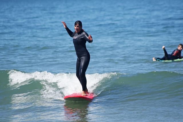 Surf Lesson for Beginners - Private Groups