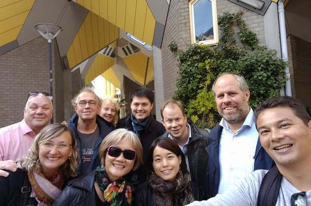 Rotterdam Highlights Private Walking Tour