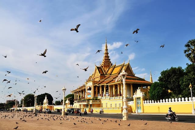 Phnom Penh city tour full day (Private tour)