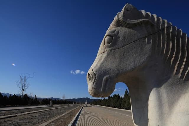 Private Day Trip to Huangyaguan Wall and Eastern Qing Tombs