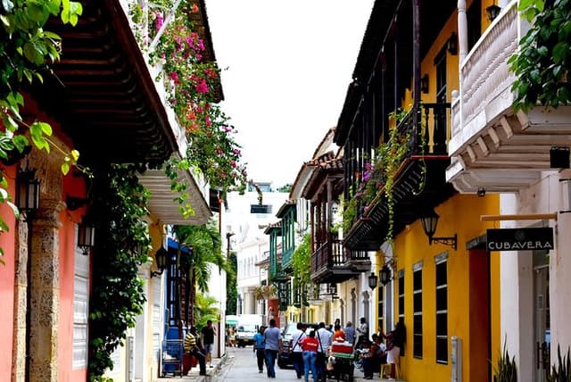 Private transportation from Santa Marta city to Cartagena