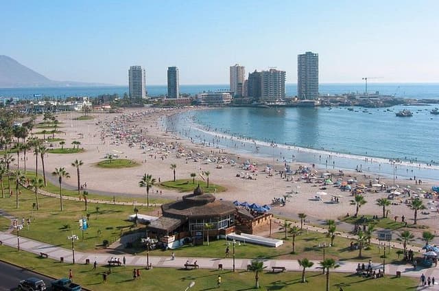 City tour of Iquique with navigation to the Esmeralda buoy