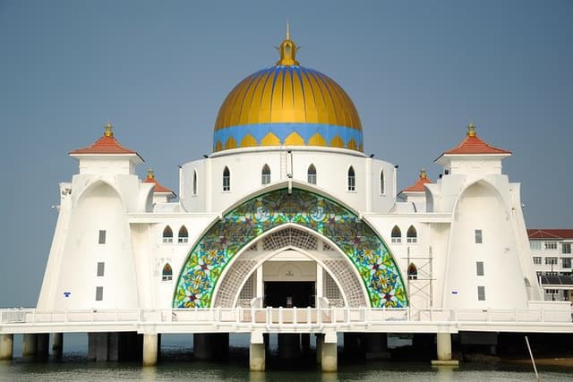 *13 Hrs Melaka Ultimate Full Day & Night Car Tour w' Tour Guide