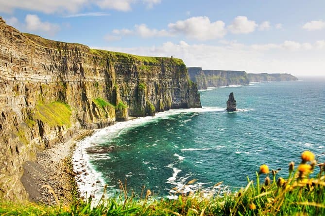 Top Rated Cliffs of Moher Day Trips