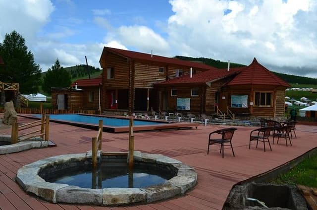 Tsenkher hot spring to Khuvsgul lake 10 night 11 days