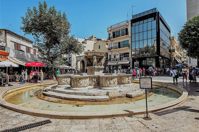 Private Tour Knossos & Heraklion City