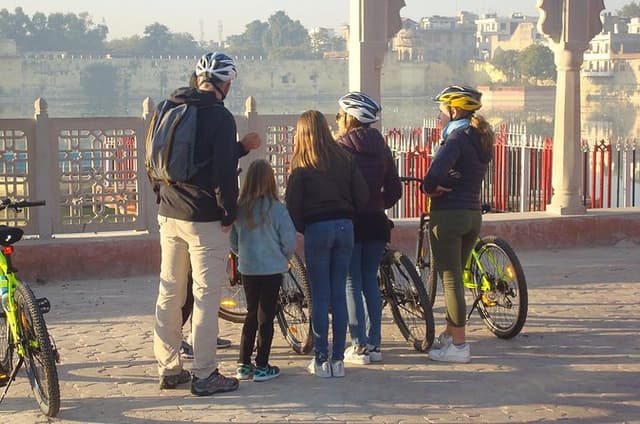 Cycle Through Jaipur's Charm - Cuisine|Heritage|Temple(Awarded)