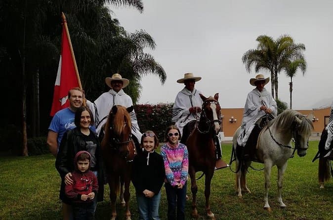 Watch Peruvian Paso Shows in Lima