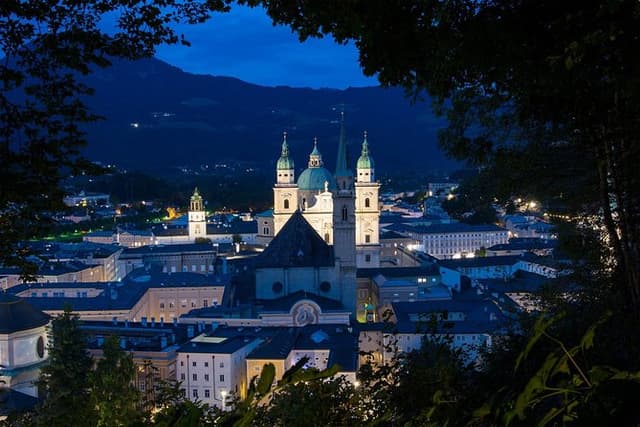 Salzburg - Historic Guided Walking tour
