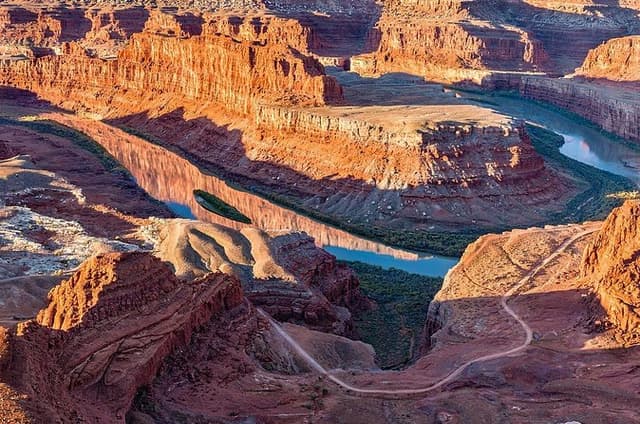 Sunrise photography in Dead Horse Point and Canyonlands National Park