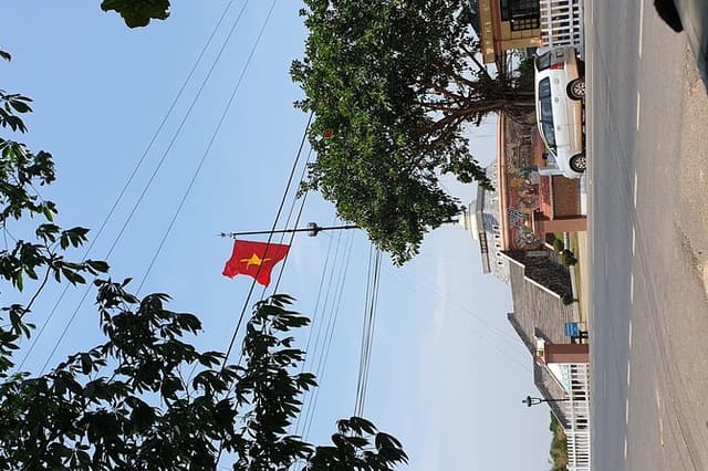 Historical DMZ tour in Vietnam