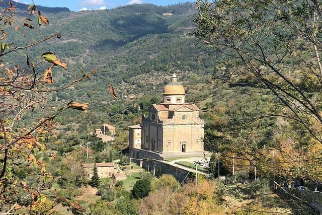 Montepulciano Wine and Pienza Flavours Private Day Tour from Rome