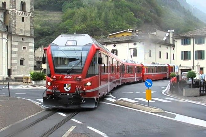Bernina Express to Lake Como: Scenic Train & Views