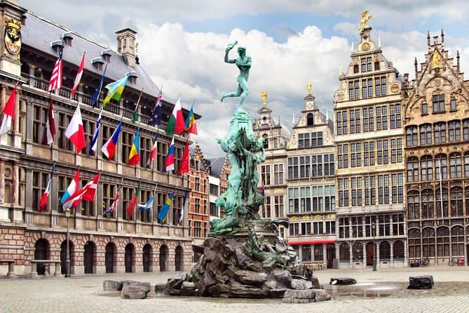 Luxury Private Transfers: Brussels Airport to Antwerp