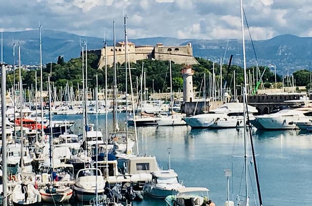 Private Tour Antibes & Saint Paul de Vence (From Nice)
