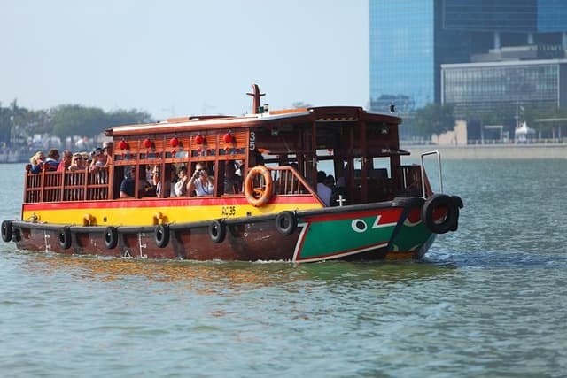Private History & Culture tour (Walking tour)