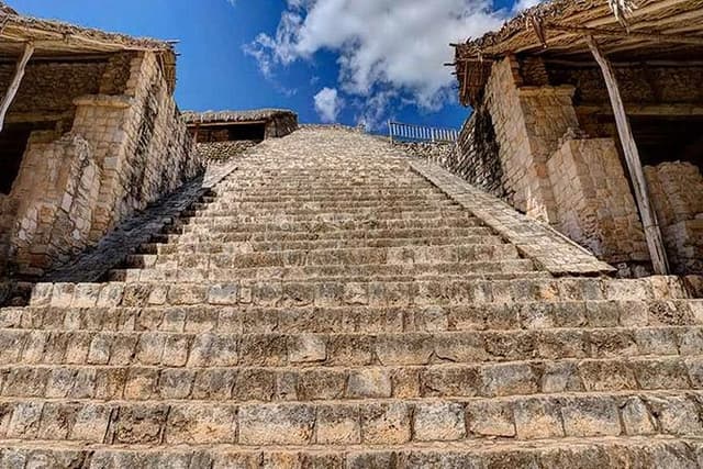 Ek Balam, Valladolid and Cenote Private Tour from Merida