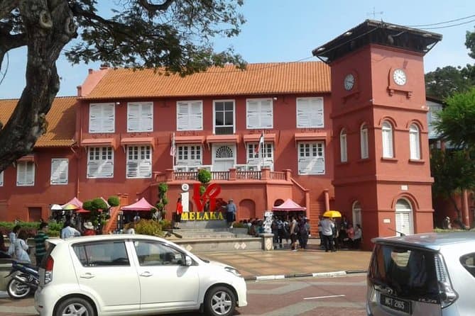 Malacca Day Tour: Heritage & Flavors