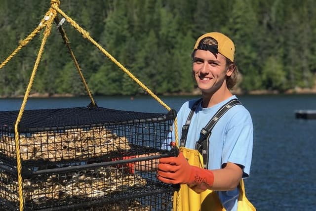 Hump Island Oyster & Kelp Farm with Tasting