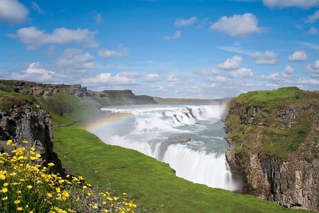 Golden Circle Day Trip with Fridheimar Greenhouse visit from Reykjavik