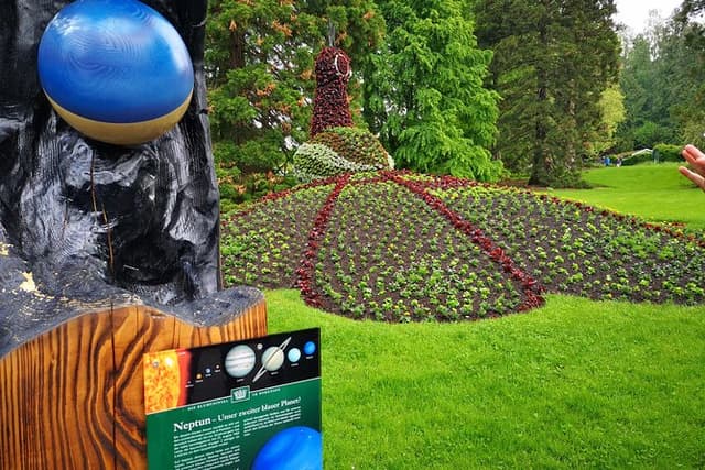 Day Trip Flower Island of Mainau including Meersburg