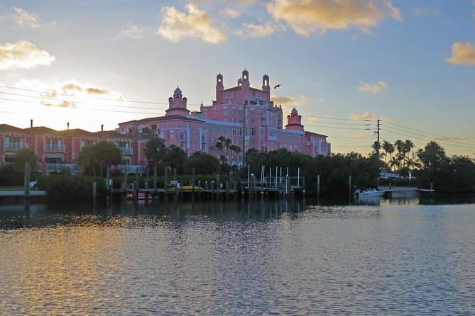 Golden-Hour Neva Sunset Cruise in St Petersburg