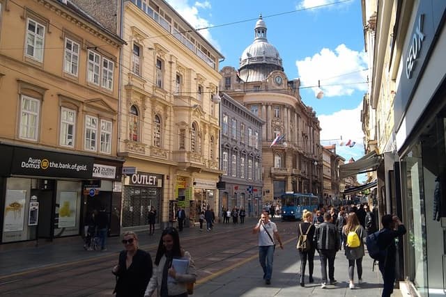 Zagreb Life Tour (Zagreb More in Depth)