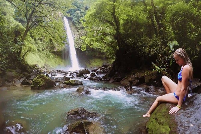 Best Arenal Volcano & La Fortuna Adventure Tour