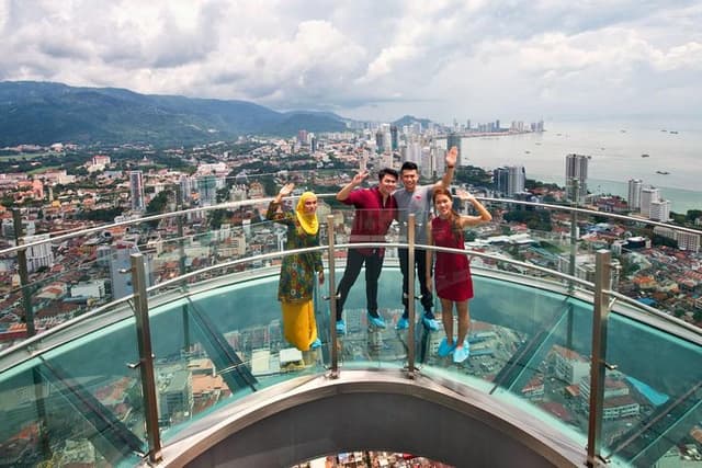 Penang Half Day City Tour with The Top Komtar