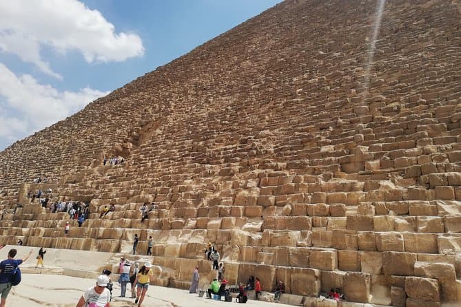 Hurghada Highlights: Red Sea Adventures & Egypt Sights