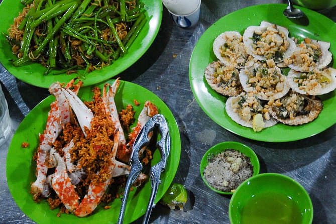 Authentic Saigon Eats: Best Ho Chi Minh City Food Tour