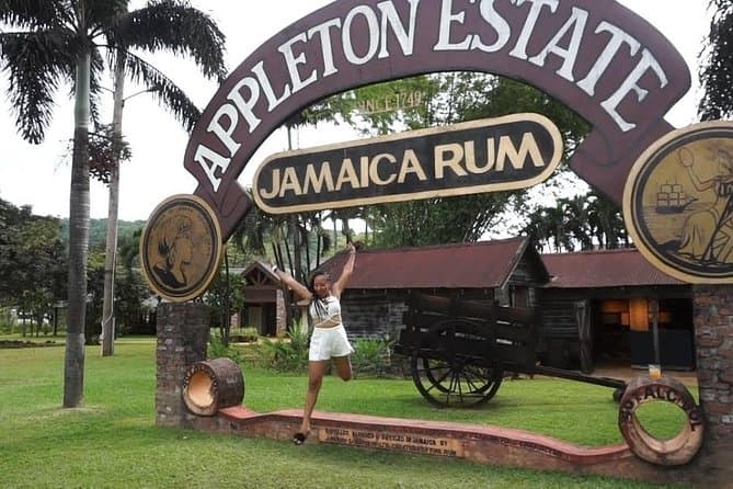 Montego Bay Appleton Estate Rum Tour: Tasting & History