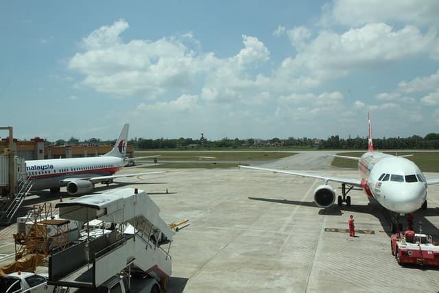 Terengganu Airport Private Transfer (Arrival/Departure) 