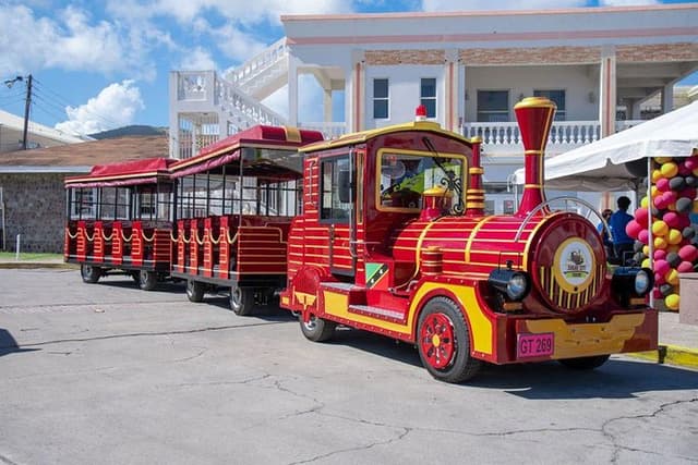 St. Kitts: Open-Air Trolley Food City Tour with Tastings