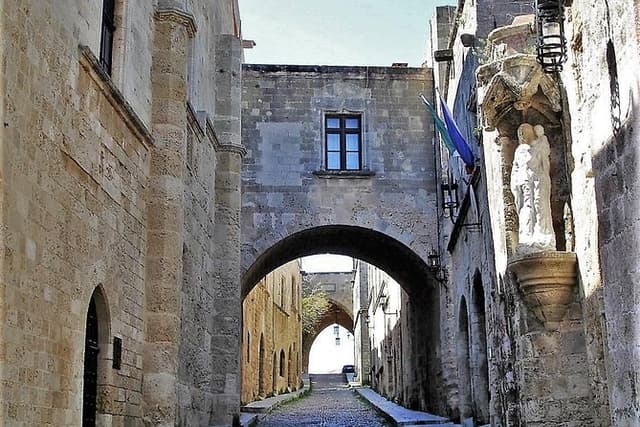 RHODES IN ONE DAY: A COMPLETE ISLAND EXPERIENCE - Up to 4 People
